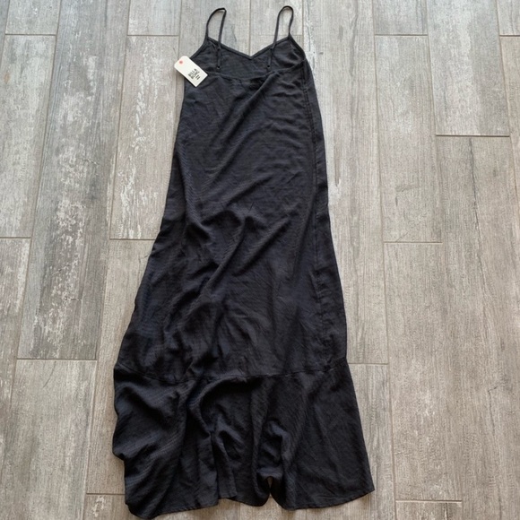 🔥🔥BILLABONG - RUFFLE MAXI DRESS🔥🔥 - Picture 6 of 6